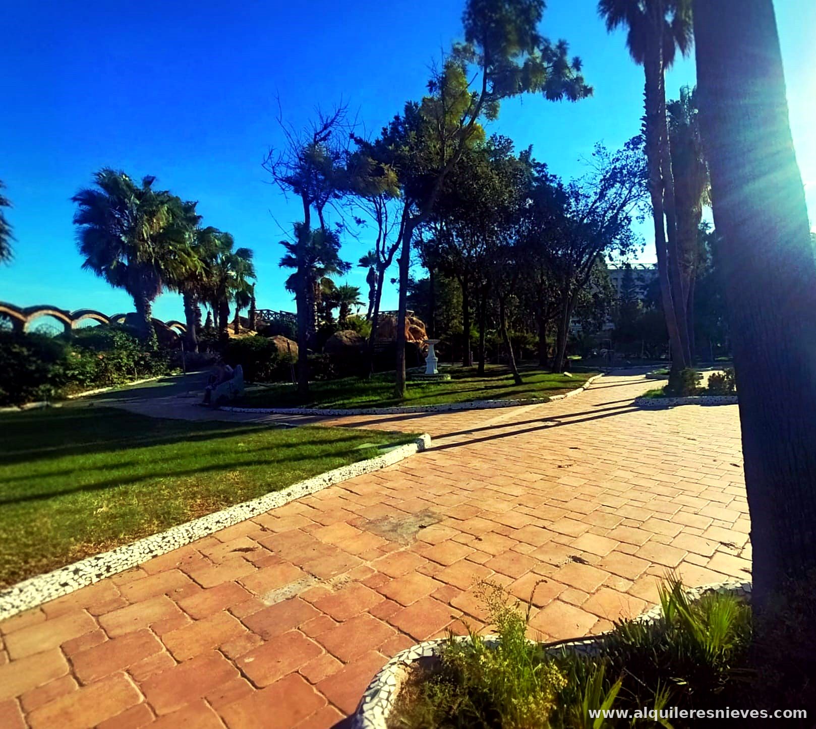 Jardines de Magic World, Oropesa del Mar