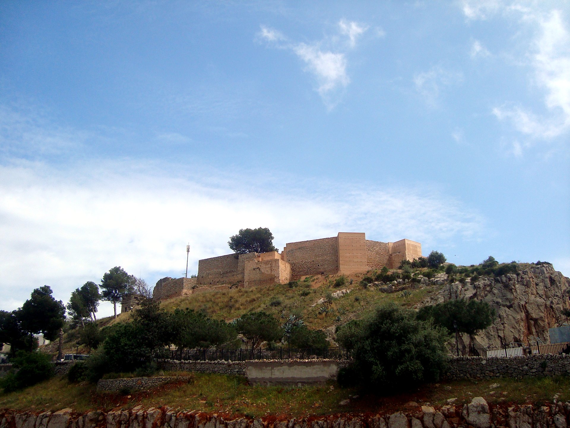 Château et remparts d'Oropesa del Mar